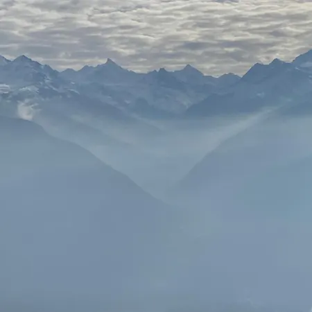 Eglantine With Stunning Views Of The Valais Peaks Lägenhet *