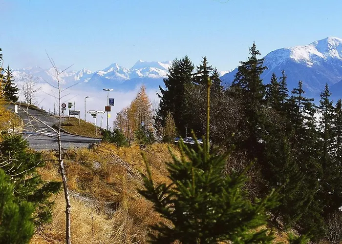 Eglantine With Stunning Views Of The Valais Peaks Lägenhet Crans-Montana